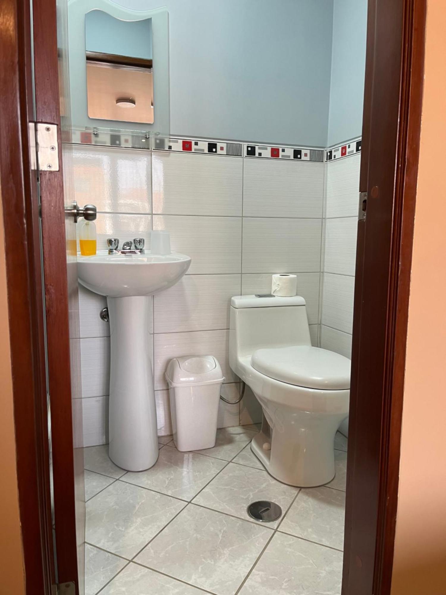 Matty House Apartment Лима Екстериор снимка
