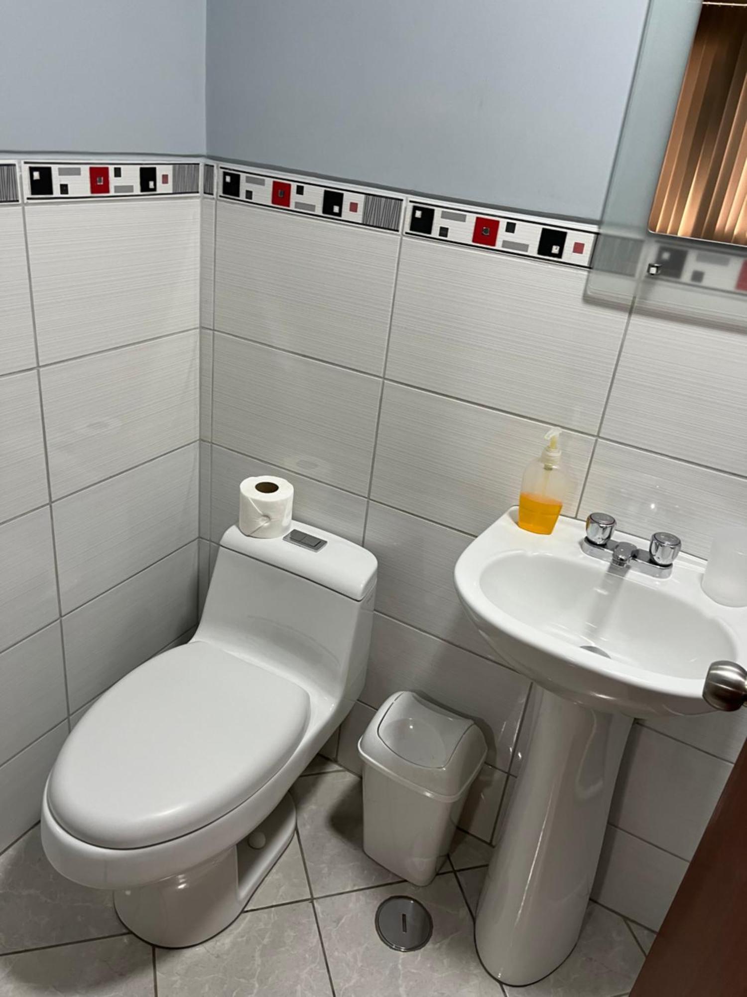 Matty House Apartment Лима Екстериор снимка
